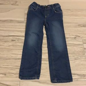 • Old Navy straight leg jeans, 5T •
